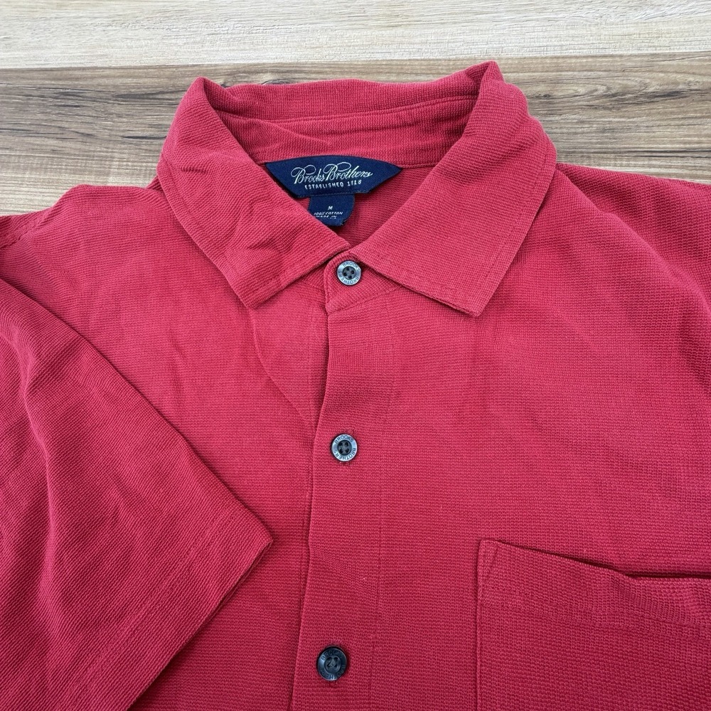 Brooks Brothers Mens Medium Short Sleeve Button Down Shirt Solid Red Cotton‎